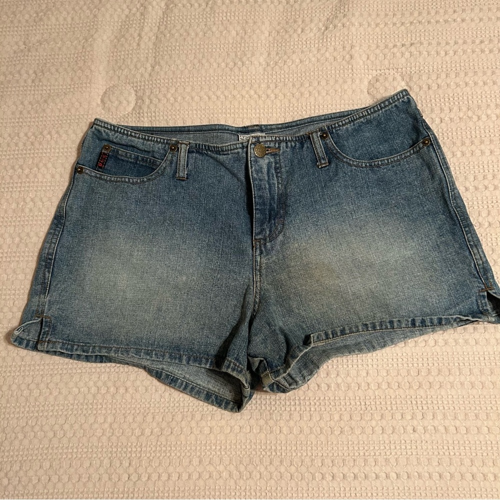 Y2K VTG Mudd‎ Grunge Denim Shorty Shorts Sz 13 Festival Rocker Clueless